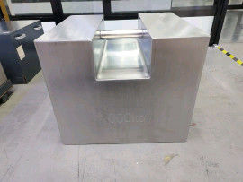 Kalibriergewichte aus Edelstahl in Industrieumgebung